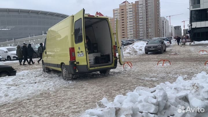 Услуги по грузоперевозкам