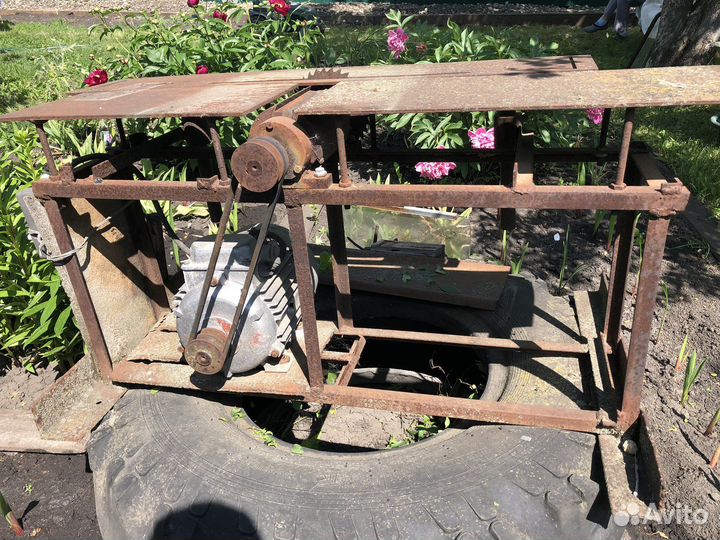 Деревообрабатывающий станок