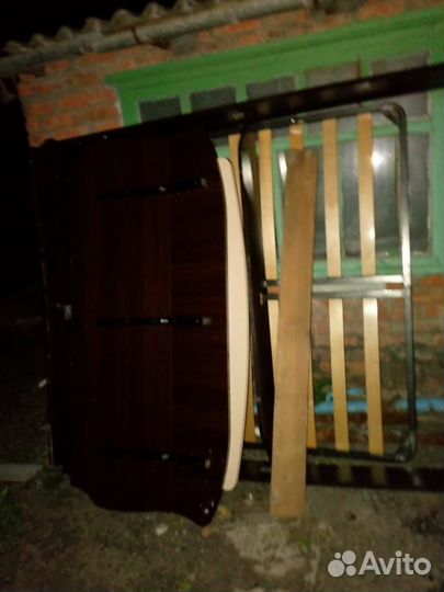 Кровать двухспальная 160/ 200 без матраса бу