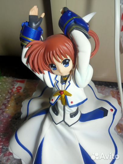 Аниме фигурка