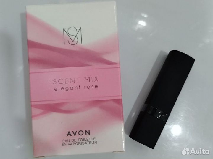 Туалетная вода и помада, косметика