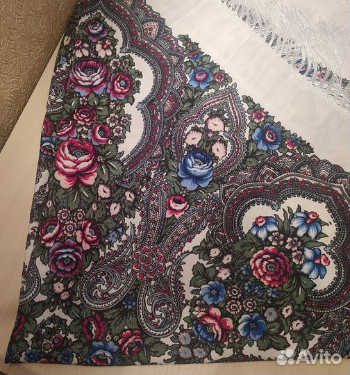 Павловопосадский платок шерсть и вискоза