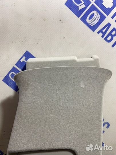 Обшивка стойки правая Toyota Mark X седан 2.5 4GR