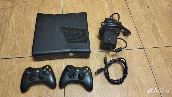 Xbox 360 500 gb, прошитый freeboot