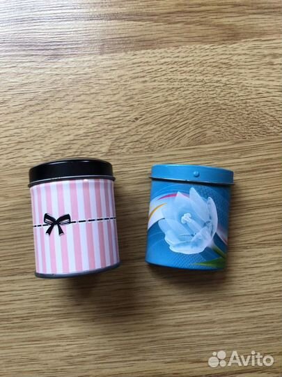 Контейнеры, баночки для хранения средств гигиены