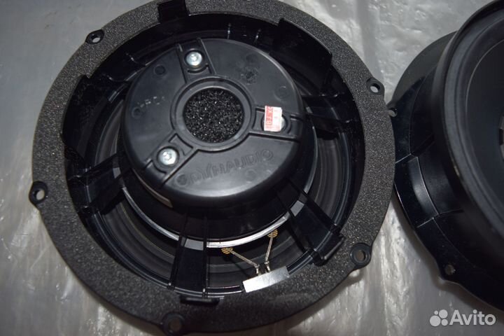 Новый низкочастотный динамик Dynaudio 1Q0035454D