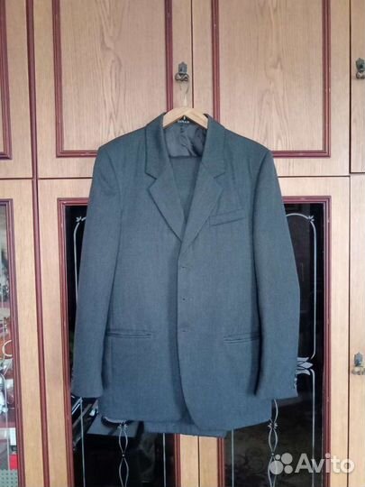 Мужской костюм