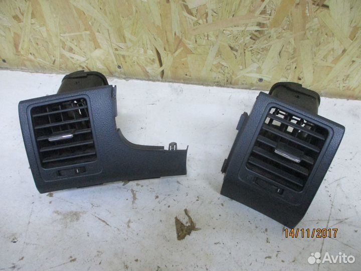 Дефлектор воздуховода в сборе Тойота Королла 150