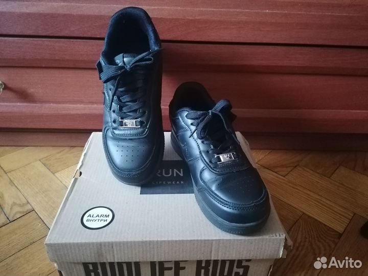 Кроссовки Nike Air Forse весна/осень р. 36