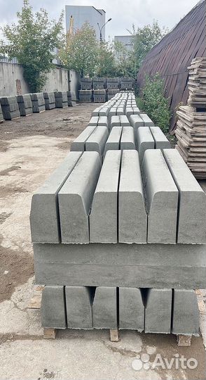 Бордюр от производителя в наличии