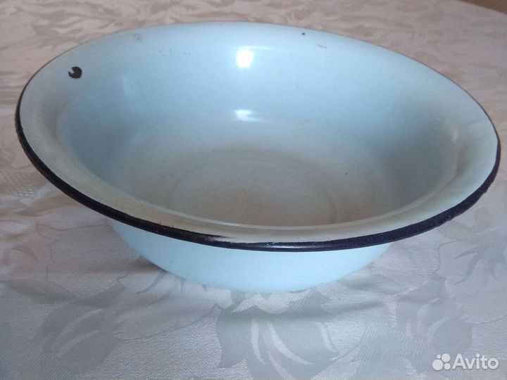 Таз эмалированный