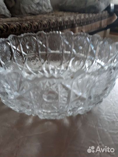 Хрустальная ваза