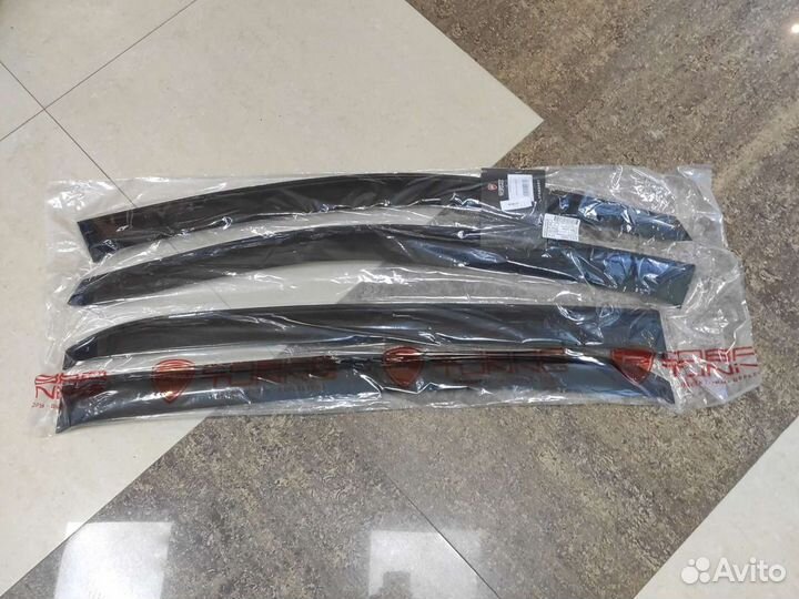Дефлекторы окон на Kia Rio xline