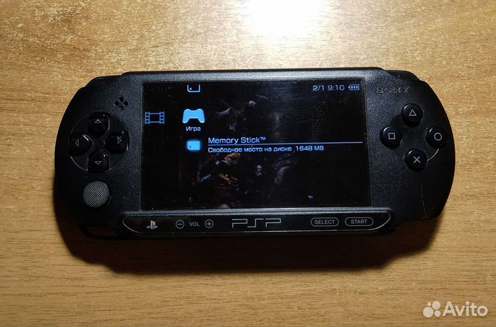 Sony PSP e1008 (прошитая)