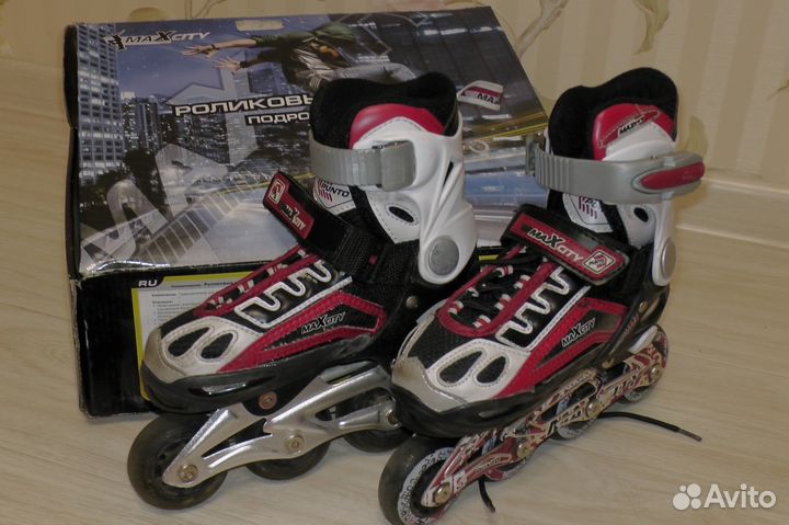 Роликовые коньки раздвижные р.29-32 MaxCity