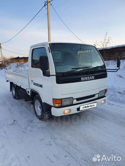 Nissan Atlas 3.2 МТ, 2001, битый, 143 000 км