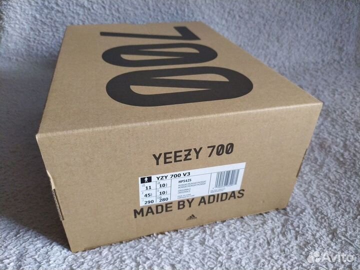 Кроссовки Yeezy 700 V3 Mono Safflower
