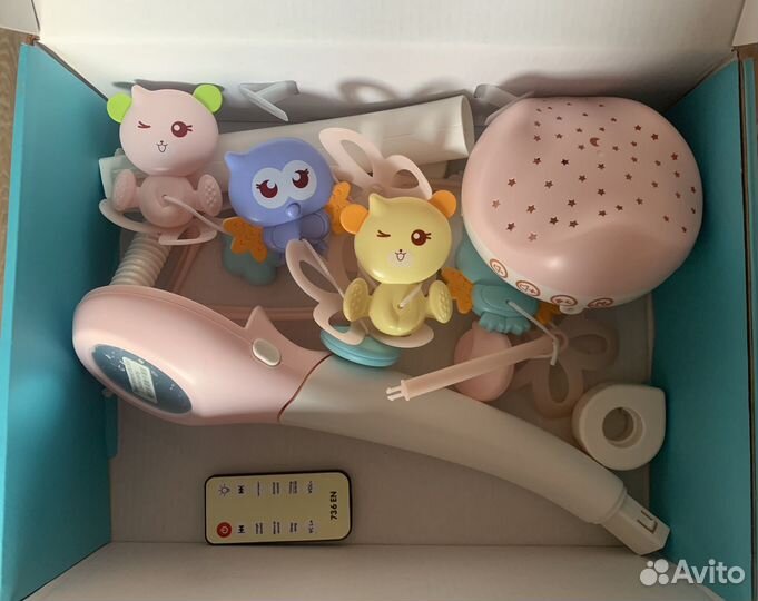 Мобиль на кроватку с проектором и пультом розовый