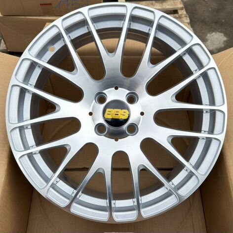 Литые диски Sakura Wheels 181 7×R17 4×98