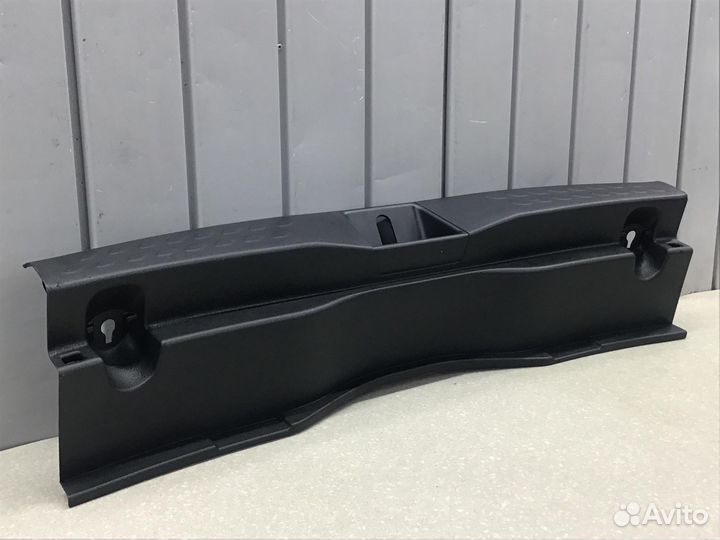 Обшивка багажника Toyota C-HR 2017