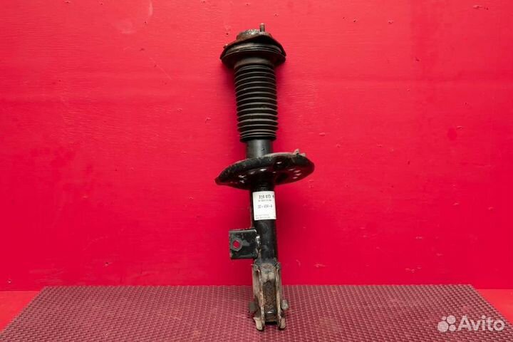 Амортизатор подвески передний левый Hyundai