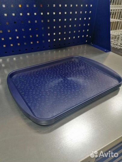 Поднос пластиковый