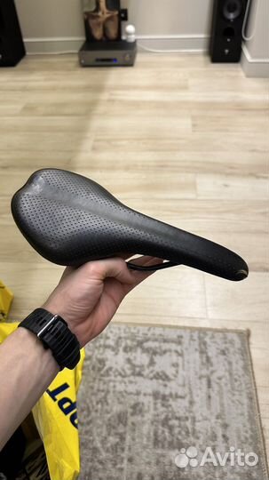 Продам седло с Norco Fluid HT