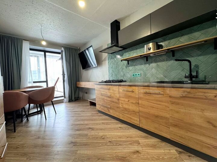 2-к. квартира, 63 м², 9/10 эт.