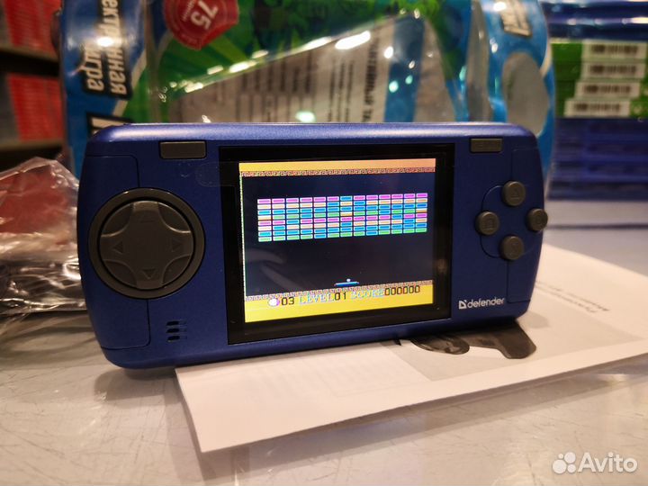 Портативная игровая приставка 8 bit Defender MX-08