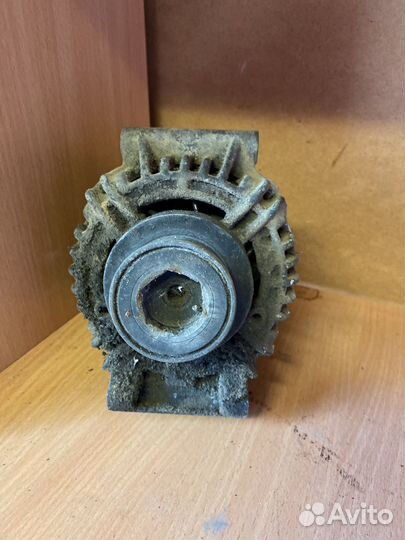 Генератор renault symbol