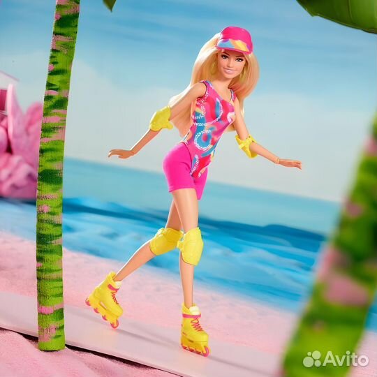 Кукла Barbie The Movie Марго Робби на роликовых к