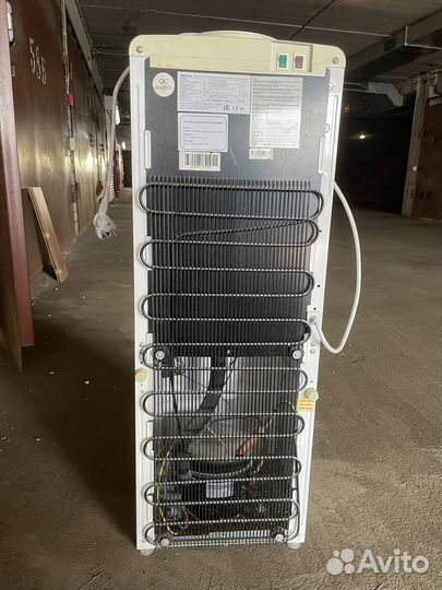 Кулер для воды HotFrost V118