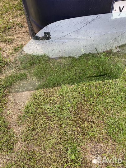Водительское стекло golf 3