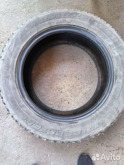 Bridgestone Blizzak DM-V1 225/60 R17