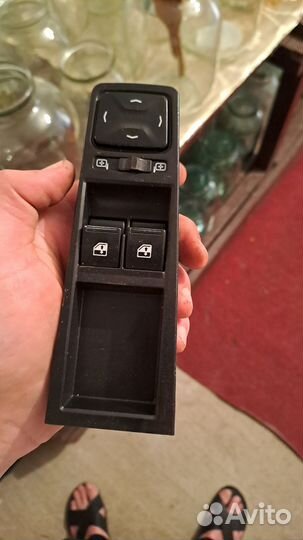 Стеклоподъёмник