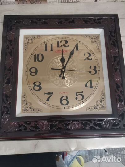 Часы настенные