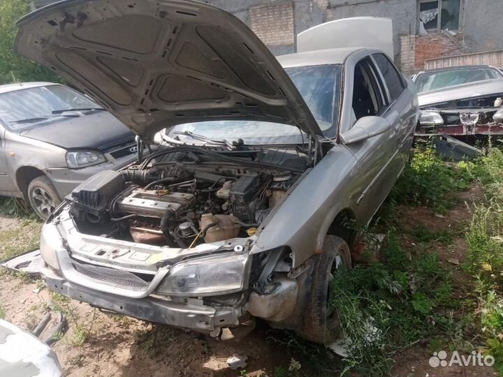 Замок багажника Opel Vectra B седан