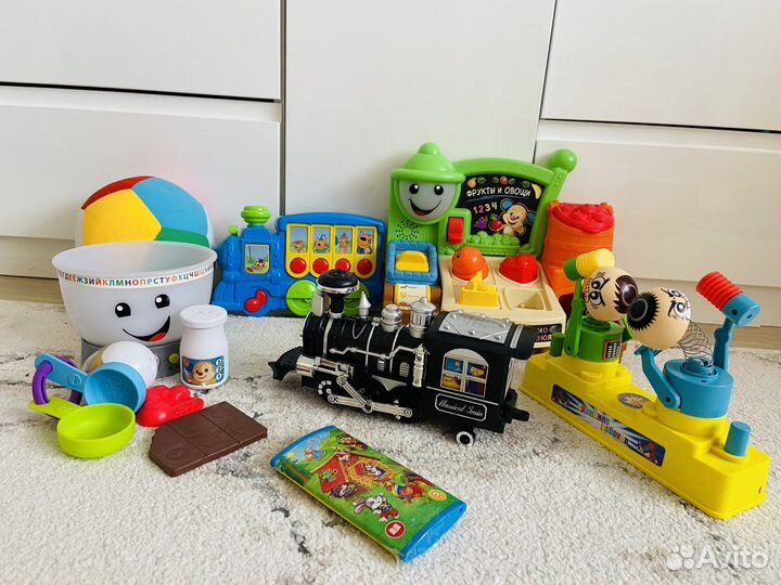 Развивающие игрушки пакетом