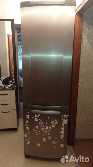 Холодильник Electrolux ERF 37400 X