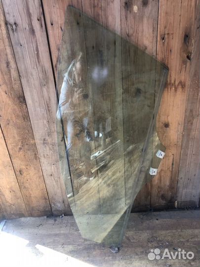 Стекло от Mazda Atenza или Mazda 6. 2е поколение 2