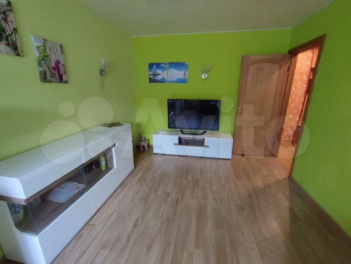 3-к. квартира, 63 м², 3/9 эт.