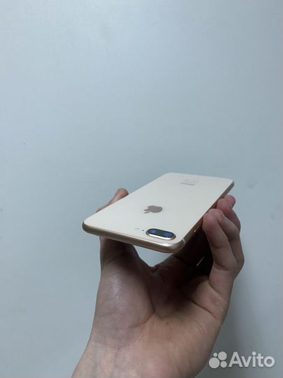 iPhone 8 Plus, 64 ГБ