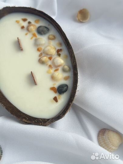 Свеча в кокосе ручная работа