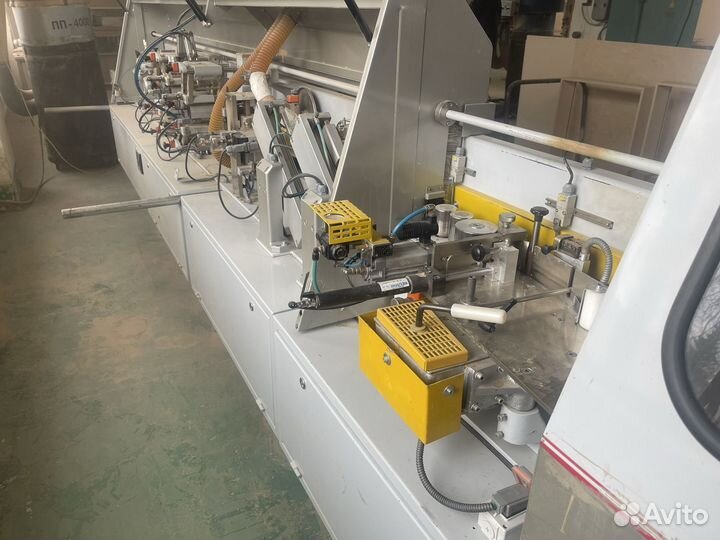 Кромкооблицовочный станок