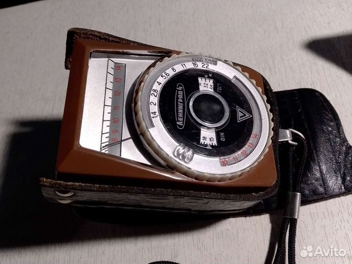 Фотоэкспонометр «Ленинград-4»