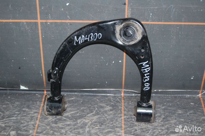 Рычаг передний верхний - Toyota Land Cruiser 200