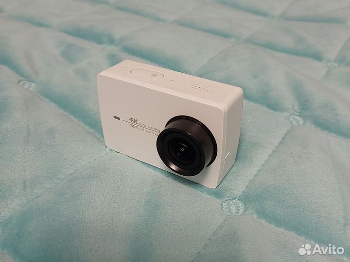 Экшн камера YI 4K Action Camera