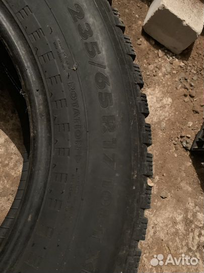 Nokian Tyres Hakkapeliitta 5 235/65 R17