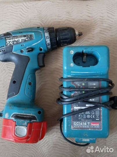 Шуруповерт макита 6271