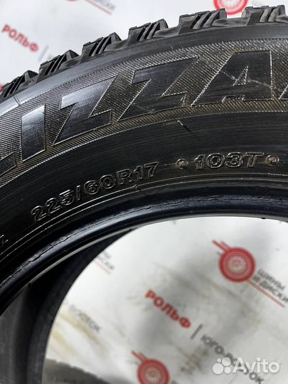 Bridgestone Blizzak Spike-01 225/60 R17 103T